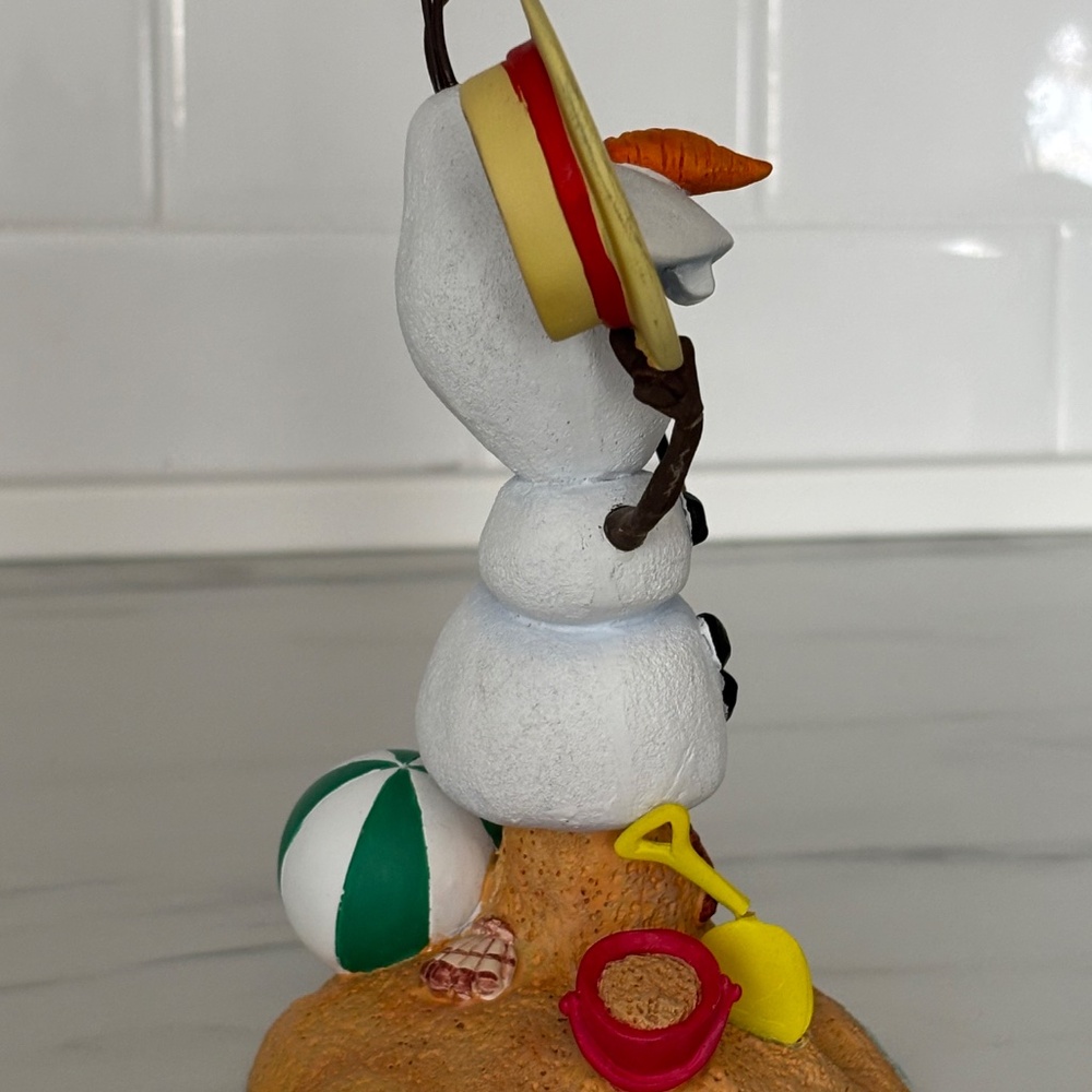 DISNEY OLAF Frozen at Beach Showcase Grand Jester Studios Enesco 4046190 Figure - Picture 7 of 13